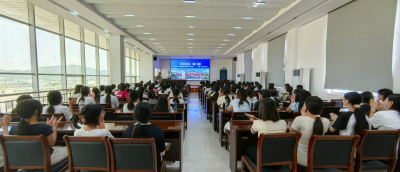 行业专家请进校园，赋能学子健康成长